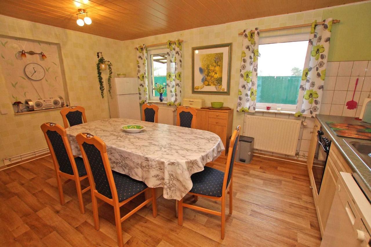 Ferienwohnungen Retzow See 5610 Rechlin Ngoại thất bức ảnh